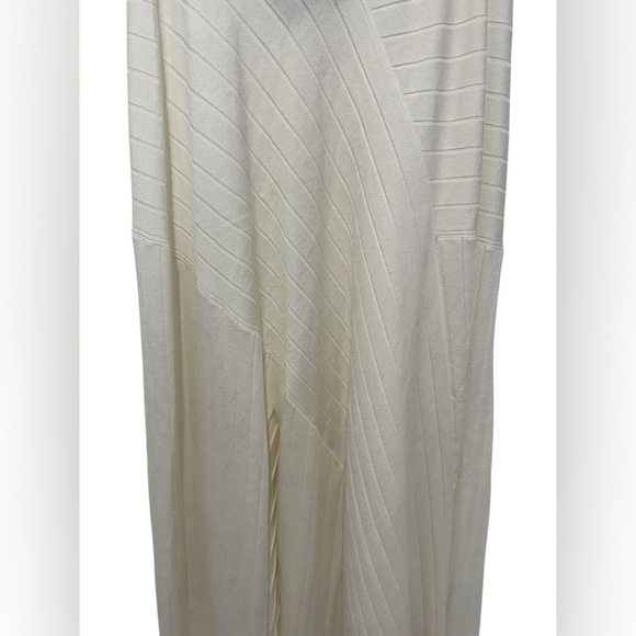 Loro Piana Cream Silk Midi Skirt, Size S - Picture 10 of 11